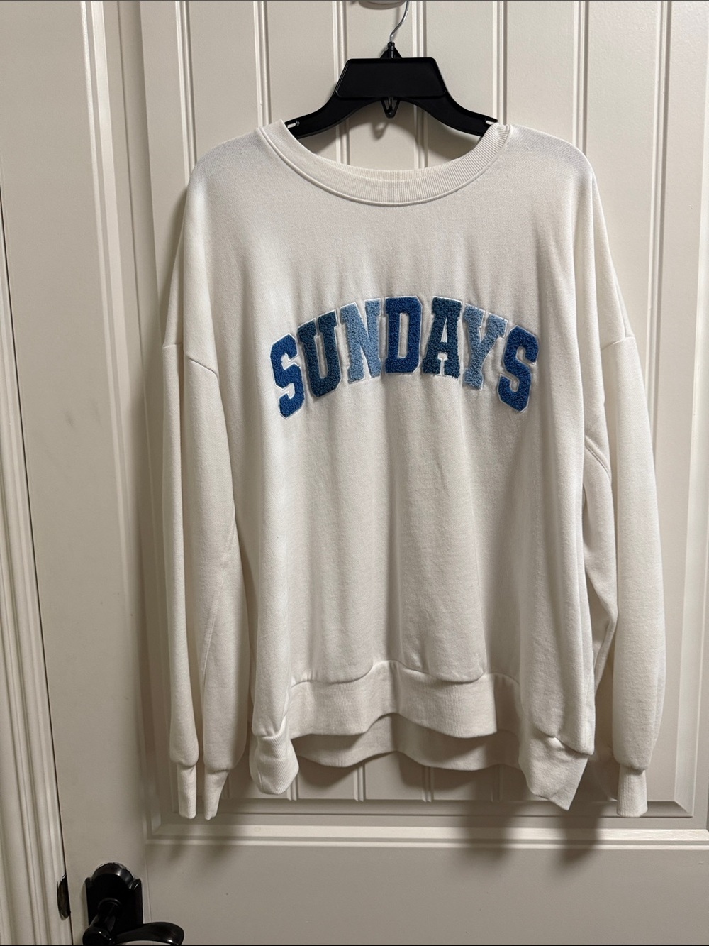 Z Supply White Crewneck Sweatshirt with Blue 'SUNDAYS' Chenille